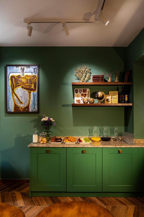 Gallery 37 Powered By Aston Plovdiv Bagian luar foto The kitchen at the 2012 exhibition
